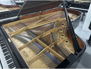 PIANO DE COLA KAWAI KG7